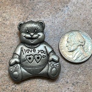 Ms Dee pewter I Love You Teddy Bear brooch EUC